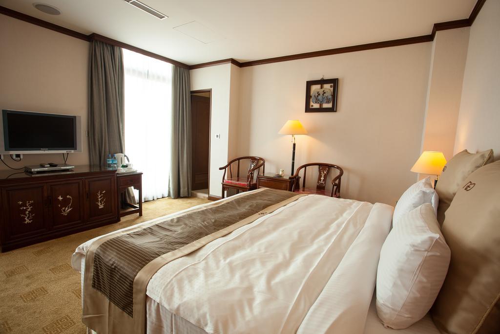 Rich Garden Hotel Taipei Esterno foto